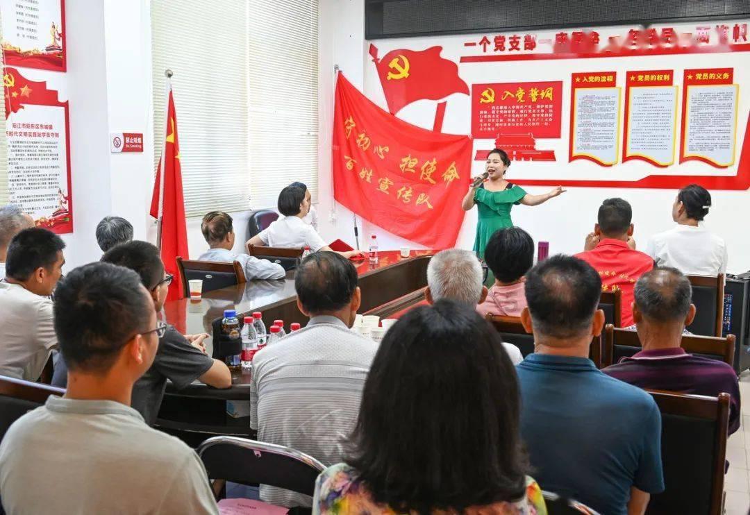小猫钓鱼游戏龙王版有船